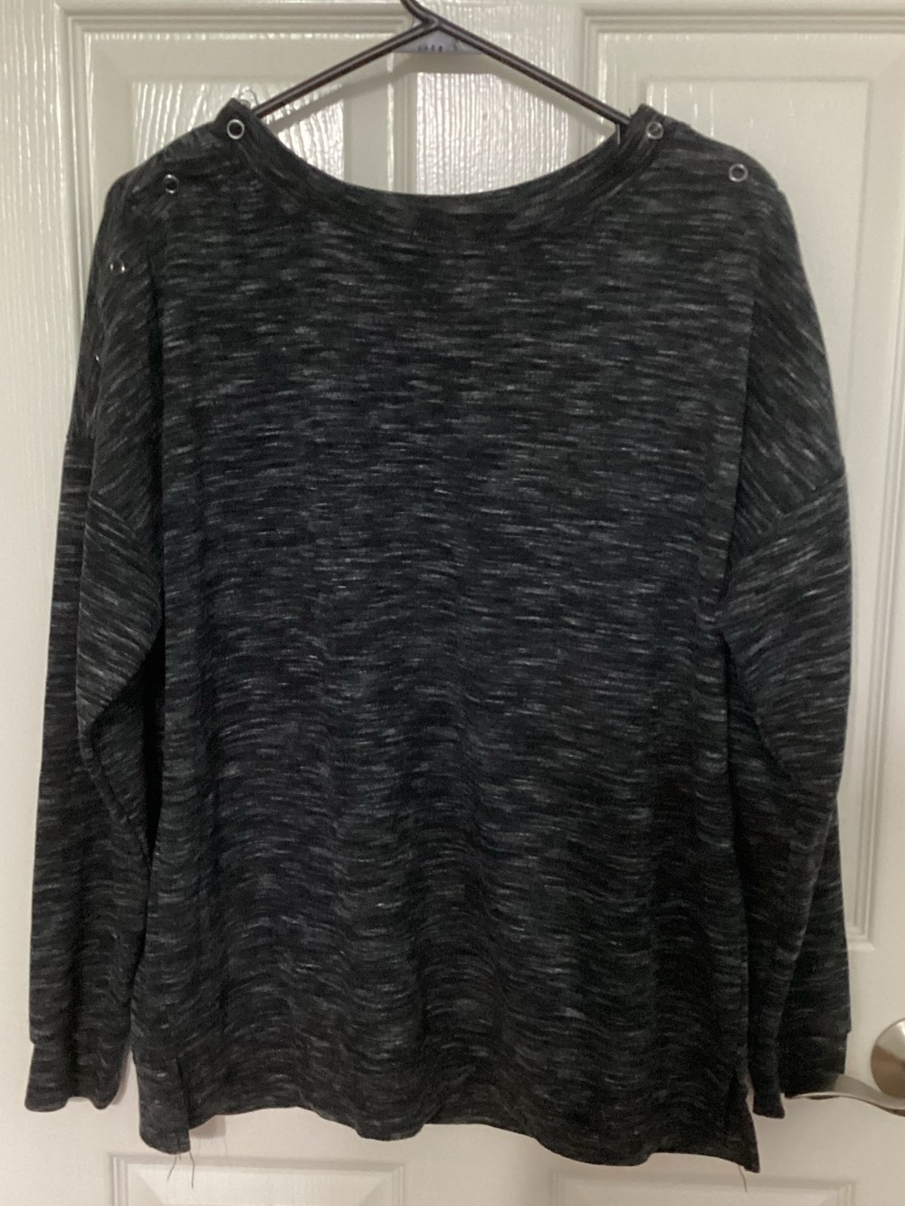 Maurice’s Black Marbled Sweatshirt Women’s Large